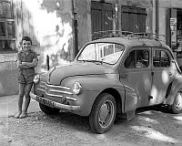 Saint-Remy de Provence Renault 4CV