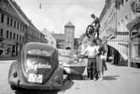 Duitsland&nbsp;Vw Beetle - Villingen (Schwarzwald) – Rietstraße – Radmacherbrunnen et Riettor